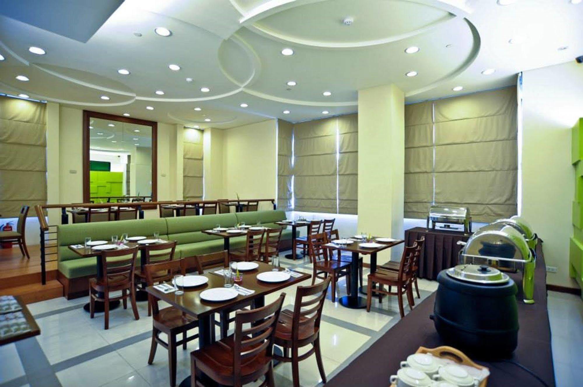 Santomas Suites Santo Tomas Kültér fotó